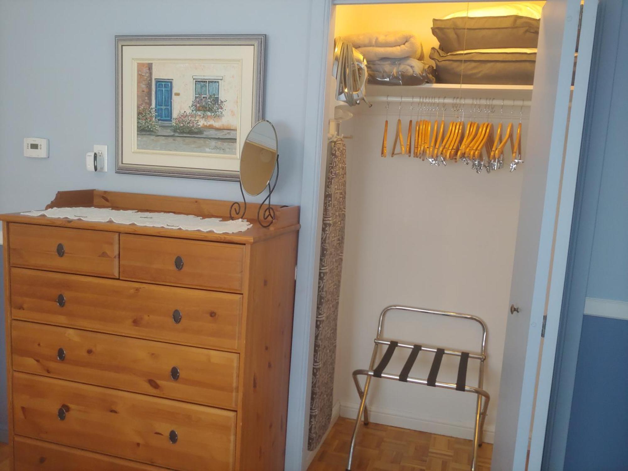 3 Bedrooms 3 Beds Near Metro -2 Parking Free Montréal Extérieur photo